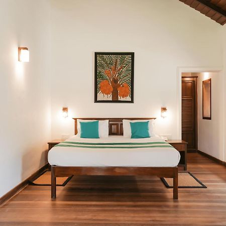 Hibiscus Beach Hotel & Villas Kalutara Buitenkant foto