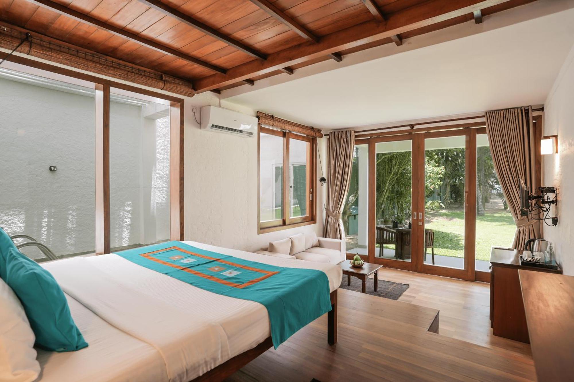 Hibiscus Beach Hotel & Villas Kalutara Buitenkant foto
