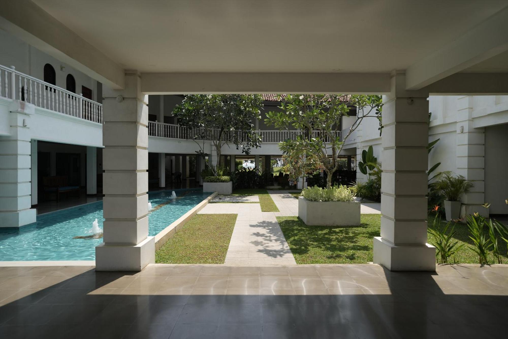 Hibiscus Beach Hotel & Villas Kalutara Buitenkant foto