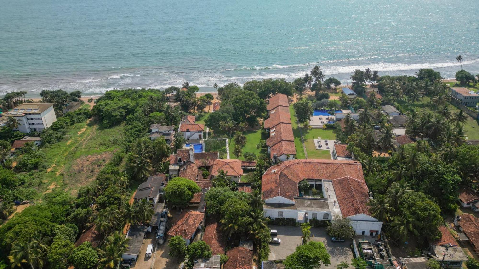 Hibiscus Beach Hotel & Villas Kalutara Buitenkant foto