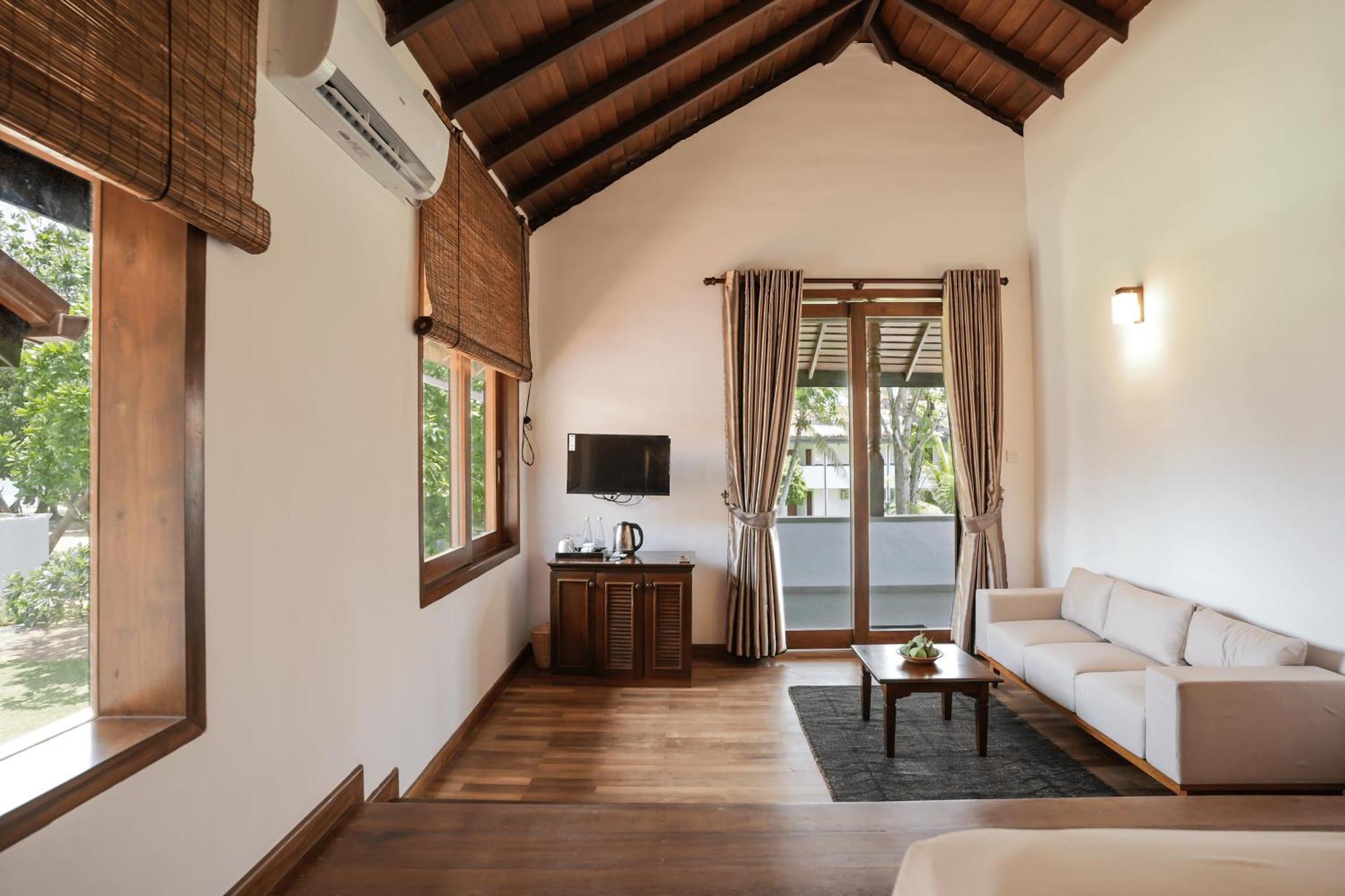 Hibiscus Beach Hotel & Villas Kalutara Buitenkant foto
